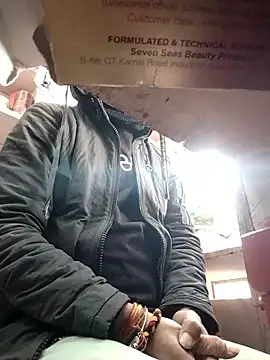 Snapshot of mohit08desi chatting on January 2026 07:11:02 AM mohit08desi online show from January 2026 07:11:02 AM