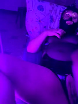 Peanutgirl online show from March 2026 11:33:01 PM