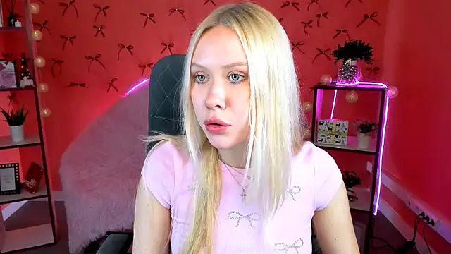 Snapshot of AprilChambers chatting on January 2026 09:58:02 AM AprilChambers online show from January 2026 09:58:02 AM