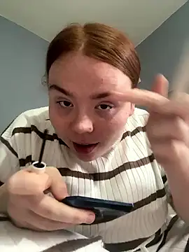 Snapshot of AnnieAinsx chatting on January 2026 11:36:01 AM AnnieAinsx online show from January 2026 11:36:01 AM