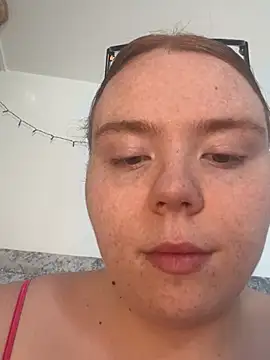 Snapshot of AnnieAinsx chatting on March 2026 11:04:01 AM AnnieAinsx online show from March 2026 11:04:01 AM