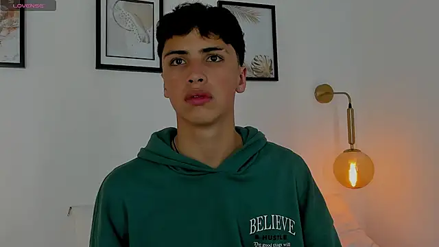 JoshClaarktt online show from January 2026 03:53:01 AM