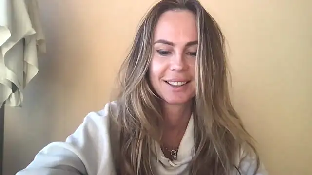 LeMilf online show from February 2026 03:04:01 PM