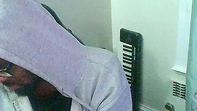 MrUnintentional online show from December 2025 07:10:01 PM