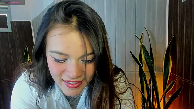 Adelaindiamond  online show from March 2026 12:44:01 PM