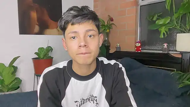 Andy Belier23 online show from March 2026 03:34:02 AM