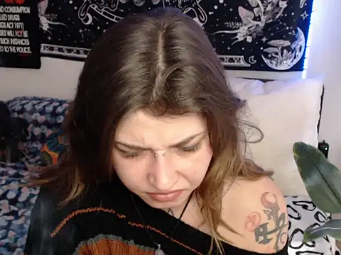 AlienforTwenty online show from February 2026 10:55:01 AM