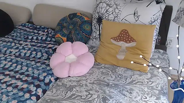 AlienforTwenty online show from March 2026 11:27:02 AM