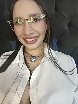 evangelineroos online show from March 2026 01:28:01 PM