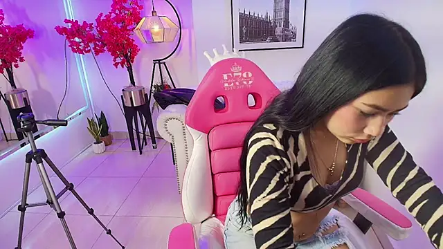 Snapshot of Carolina_cherry chatting on January 2026 11:48:02 AM Carolina cherry online show from January 2026 11:48:02 AM