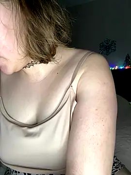 Snapshot of MelisaDreams chatting on December 2025 01:51:02 PM MelisaDreams online show from December 2025 01:51:02 PM