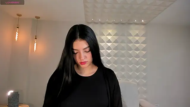 Snapshot of ValeriaRossi_ chatting on February 2026 12:04:02 PM ValeriaRossi online show from February 2026 12:04:02 PM