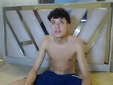 bonnieandclydecf online show from December 2025 05:19:02 PM