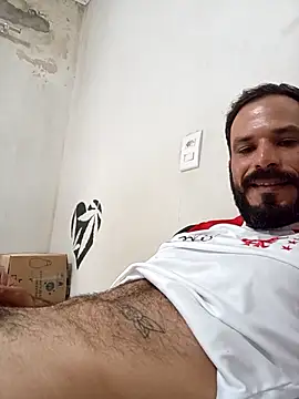 Dionaatanm online show from December 2025 03:17:01 PM