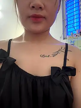 NinaBaby22 online show from December 2025 07:03:02 AM