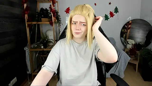 Snapshot of KellyKik chatting on December 2025 08:04:01 PM KellyKik online show from December 2025 08:04:01 PM