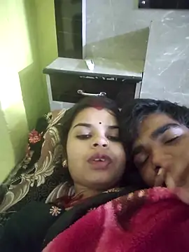 Snapshot of cutee_bhabhi12 chatting on February 2026 03:27:01 PM cutee bhabhi12 online show from February 2026 03:27:01 PM