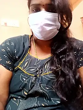 Snapshot of Tamil_Bhuvi69 chatting on January 2026 03:31:01 AM Tamil Bhuvi69 online show from January 2026 03:31:01 AM