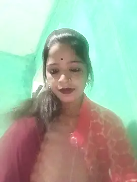 Juli pande online show from December 2025 04:02:01 PM