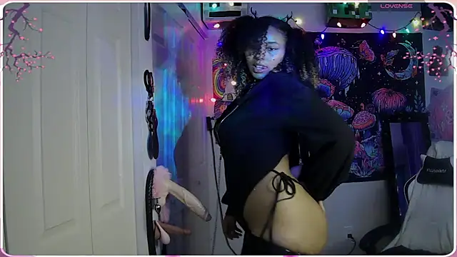 HonneyBunnyXO online show from June 2026 09:14:02 PM