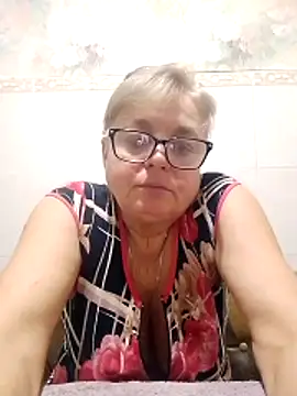 Snapshot of LinaLight88 chatting on February 2026 08:34:01 PM LinaLight88 online show from February 2026 08:34:01 PM