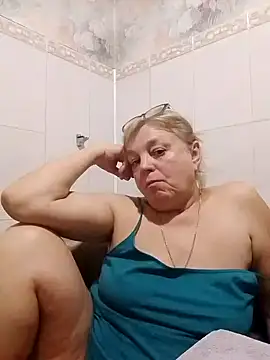 Snapshot of LinaLight88 chatting on February 2026 08:06:01 PM LinaLight88 online show from February 2026 08:06:01 PM