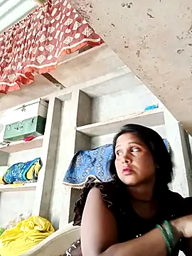 Snapshot of Shreya_pandit chatting on May 2026 03:35:02 AM Shreya pandit online show from May 2026 03:35:02 AM