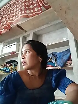 Snapshot of Shreya_pandit chatting on May 2026 06:43:01 AM Shreya pandit online show from May 2026 06:43:01 AM