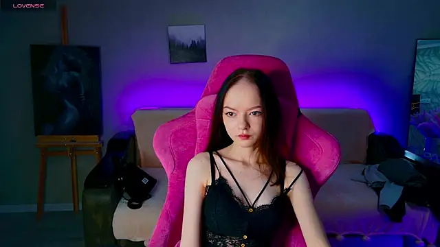 WeksaMur online show from December 2025 11:16:02 AM