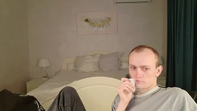 WeksaMur online show from April 2026 07:04:02 PM