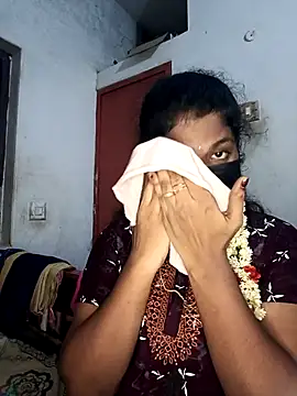 Snapshot of tamilsaisree chatting on April 2026 05:18:01 PM tamilsaisree online show from April 2026 05:18:01 PM