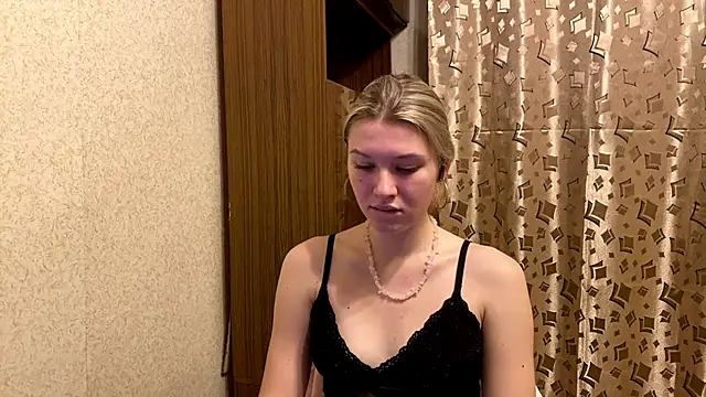 SkyeDavis online show from January 2026 08:10:02 PM