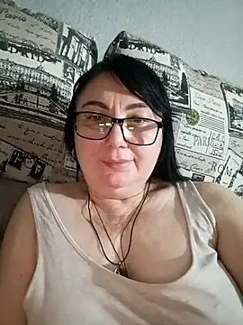 MariSwan222 online show from February 2026 09:35:01 PM