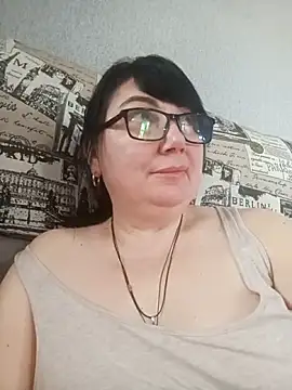 MariSwan222 online show from April 2026 09:43:01 AM