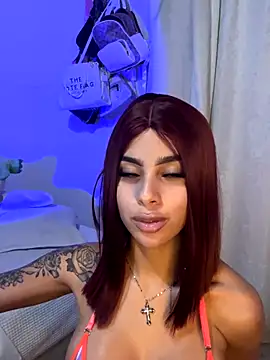 Snapshot of Summer_09 chatting on January 2026 05:00:01 AM Summer 09 online show from January 2026 05:00:01 AM