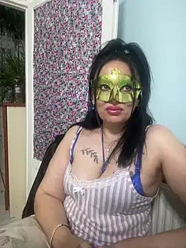 Snapshot of Etopya2388 chatting on June 2026 10:01:02 PM Etopya2388 online show from June 2026 10:01:02 PM
