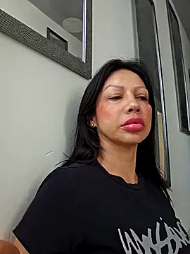Snapshot of Grace_Velvet chatting on May 2026 11:18:01 AM Grace Velvet online show from May 2026 11:18:01 AM