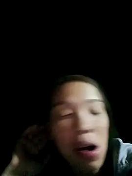 Snapshot of Andrea-688 chatting on December 2025 11:17:01 AM Andrea-688 online show from December 2025 11:17:01 AM