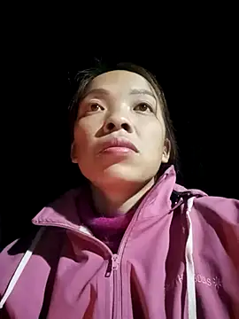 Snapshot of Andrea-688 chatting on January 2026 11:19:01 PM Andrea-688 online show from January 2026 11:19:01 PM