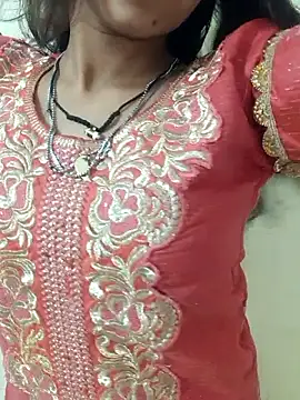 Kavya79 online show from January 2026 04:07:02 AM