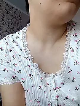 Emilyhomegirl1 online show from February 2026 09:19:02 AM