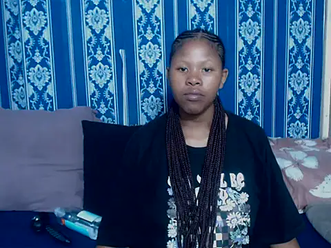 TemptingCloeXx online show from January 2026 06:16:01 AM