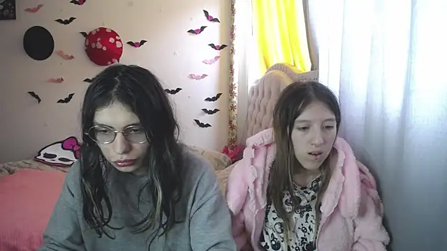 Briar y Blair online show from March 2026 04:13:01 PM