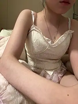 mengmeng776 online show from February 2026 07:32:02 PM