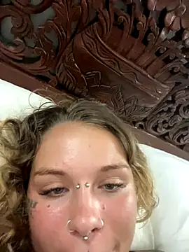 lena vandal online show from January 2026 07:39:01 PM