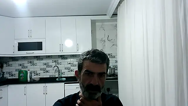 Snapshot of kobra21turki chatting on April 2026 09:45:01 PM kobra21turki online show from April 2026 09:45:01 PM