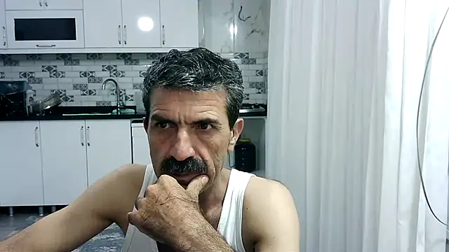 Snapshot of kobra21turki chatting on May 2026 10:04:02 PM kobra21turki online show from May 2026 10:04:02 PM