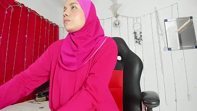 Sara-Maalouf online show from February 2026 08:36:02 PM