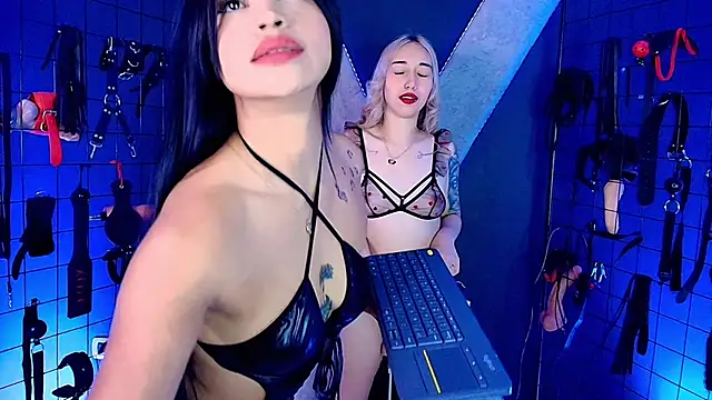 Mrcharlottte queen bdsm online show from January 2026 09:18:02 PM