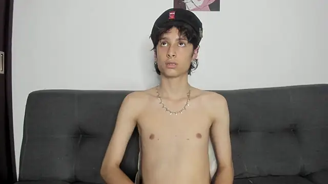 Snapshot of cirosky_elchicopolla chatting on January 2026 03:45:01 AM cirosky elchicopolla online show from January 2026 03:45:01 AM